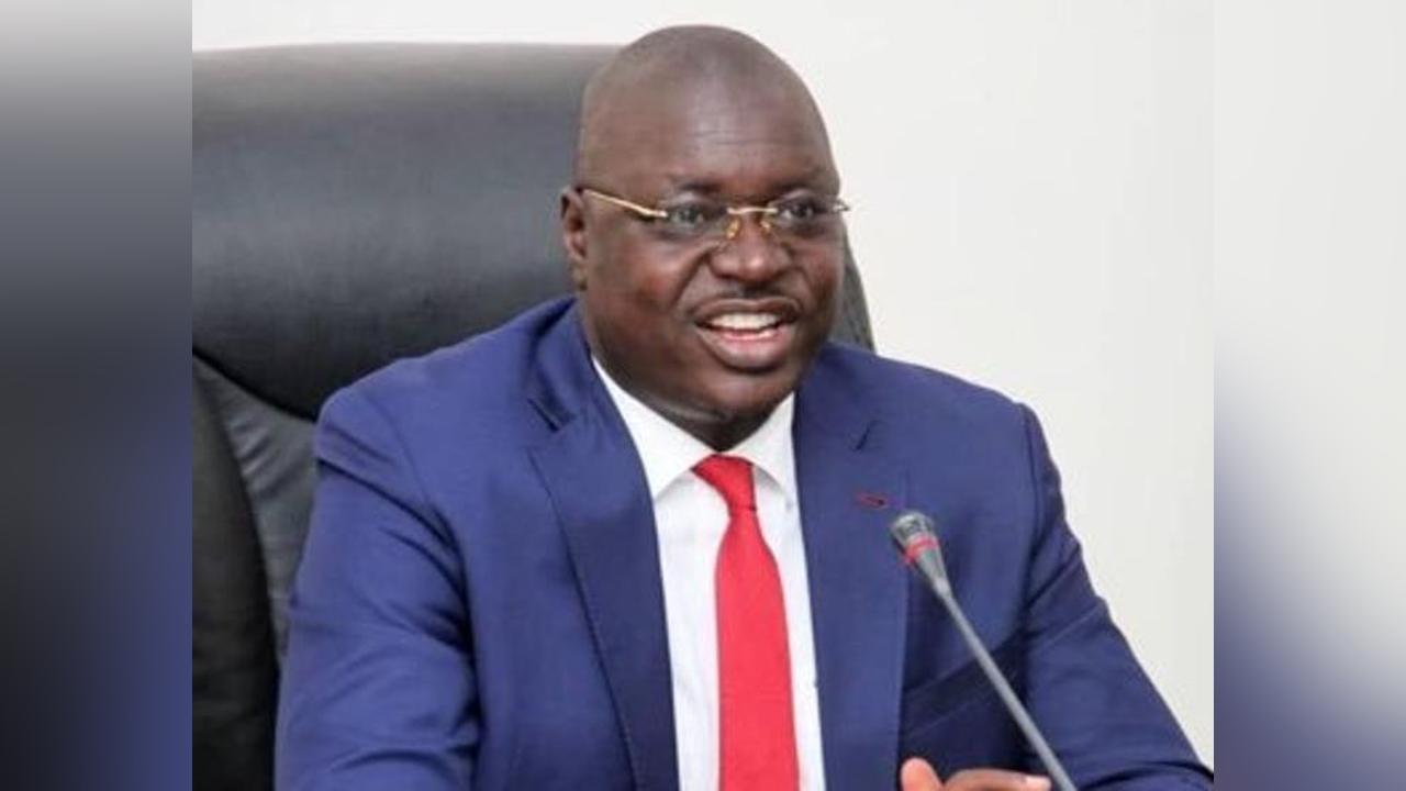 Governor Adil orders health ministry to regulate the sale of prescription drugs Governor Adil orders health ministry to regulate the sale of prescription drugs
