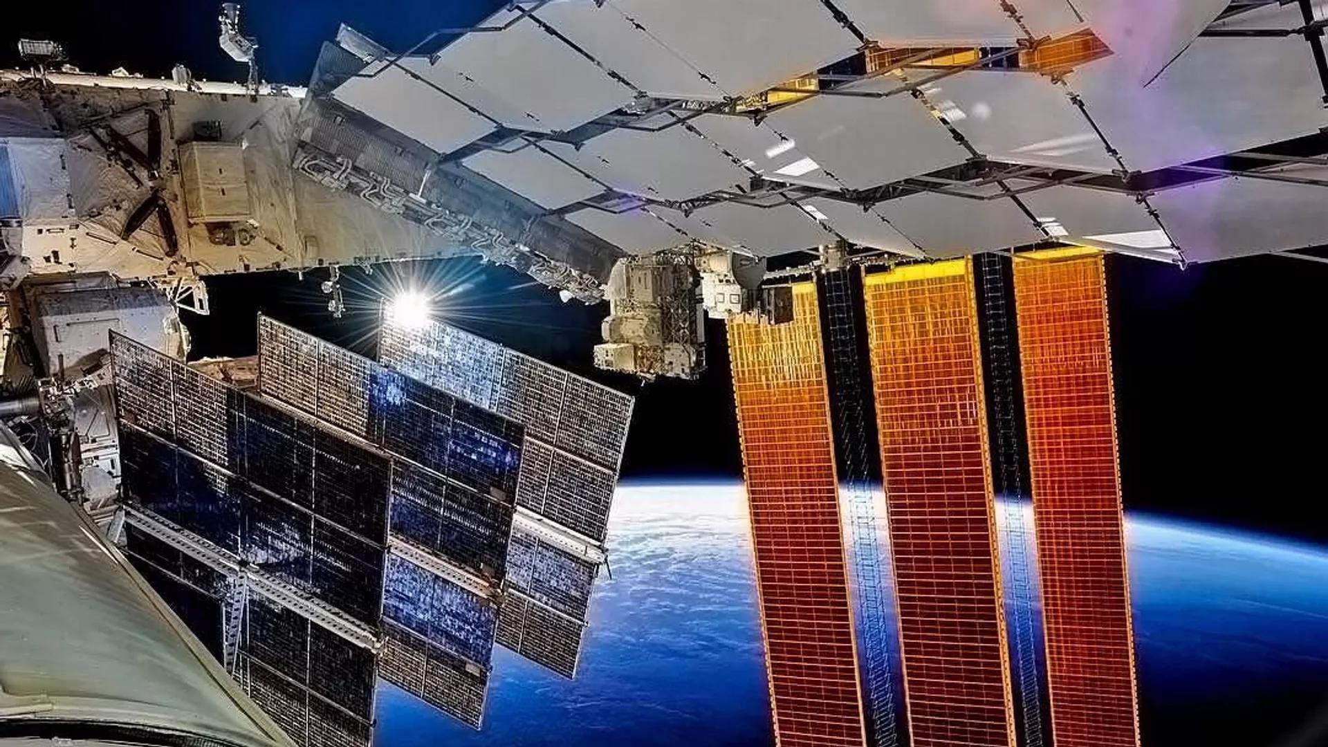 Russian Cargo Spacecraft Progress MS-24 Carrying Supplies, Equipment Docks ISS Russian Cargo Spacecraft Progress MS-24 Carrying Supplies, Equipment Docks ISS