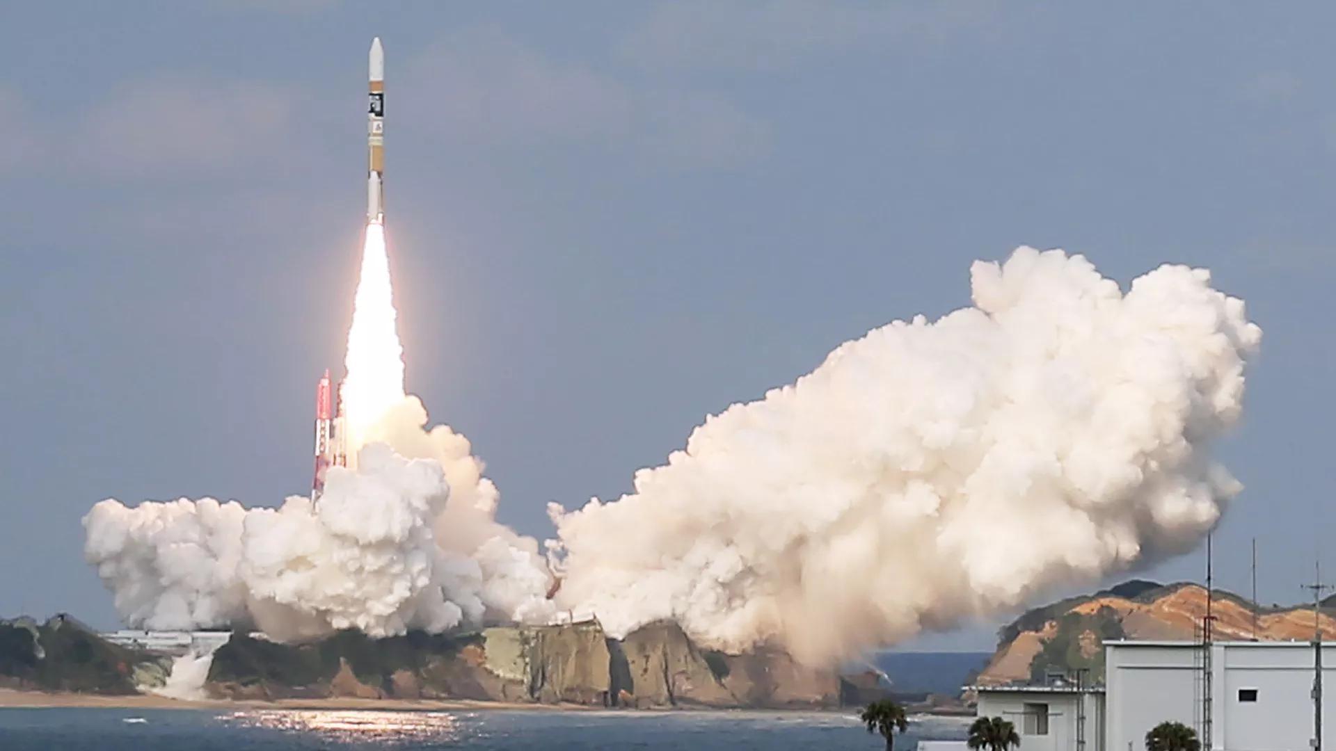 Japan Launches Lunar Lander aka 'Moon Sniper' Into Space Japan Launches Lunar Lander aka 'Moon Sniper' Into Space