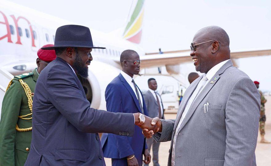 Kiir heads to Uganda for one-day official visit Kiir heads to Uganda for one-day official visit