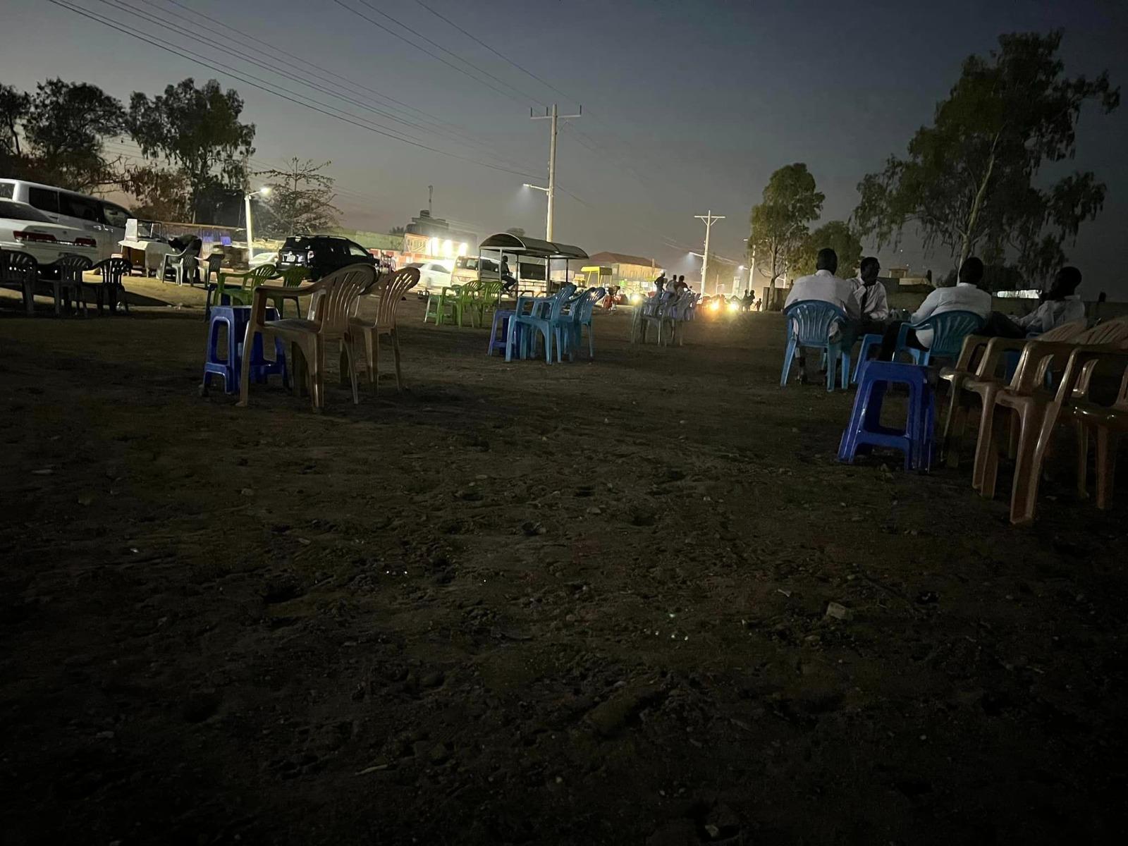 Night-time tea sellers decry Juba City Council restrictions Night-time tea sellers decry Juba City Council restrictions