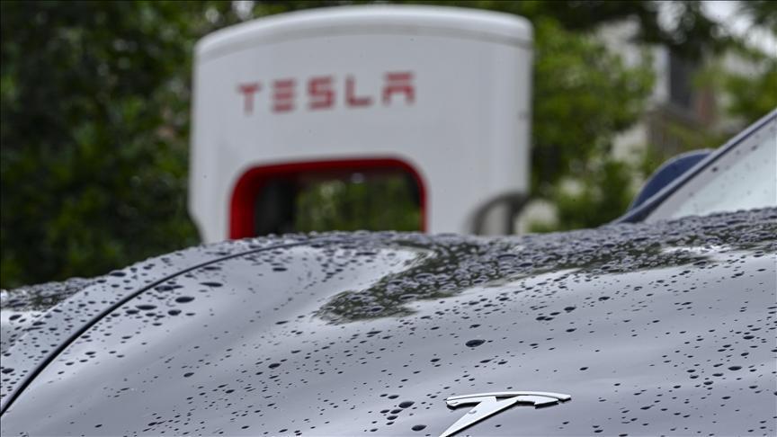 Tesla lowers price of 2 models in US amid decline in deliveries Tesla lowers price of 2 models in US amid decline in deliveries