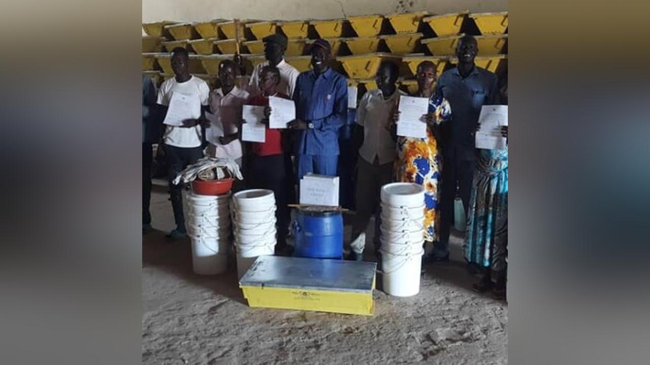 500 beehives distributed to farmers in Wulu County 500 beehives distributed to farmers in Wulu County