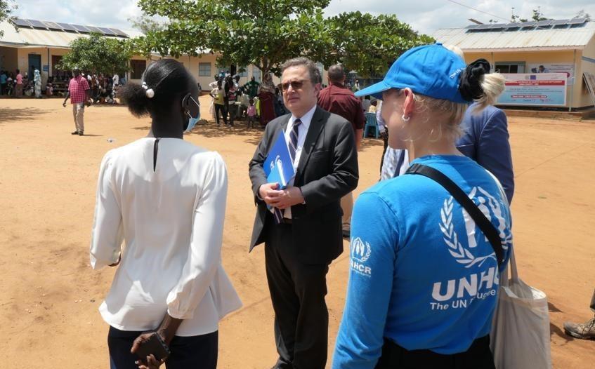 U.S. envoy urges increased govt response to dire humanitarian crisis U.S. envoy urges increased govt response to dire humanitarian crisis