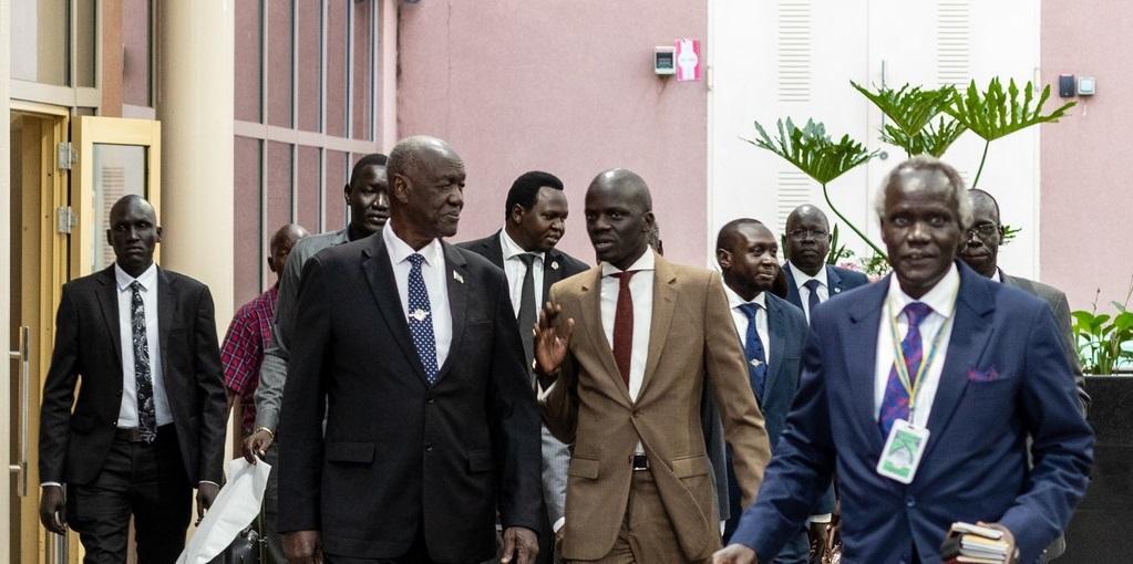 South Sudan government delegation, mediators hold consultative talks South Sudan government delegation, mediators hold consultative talks