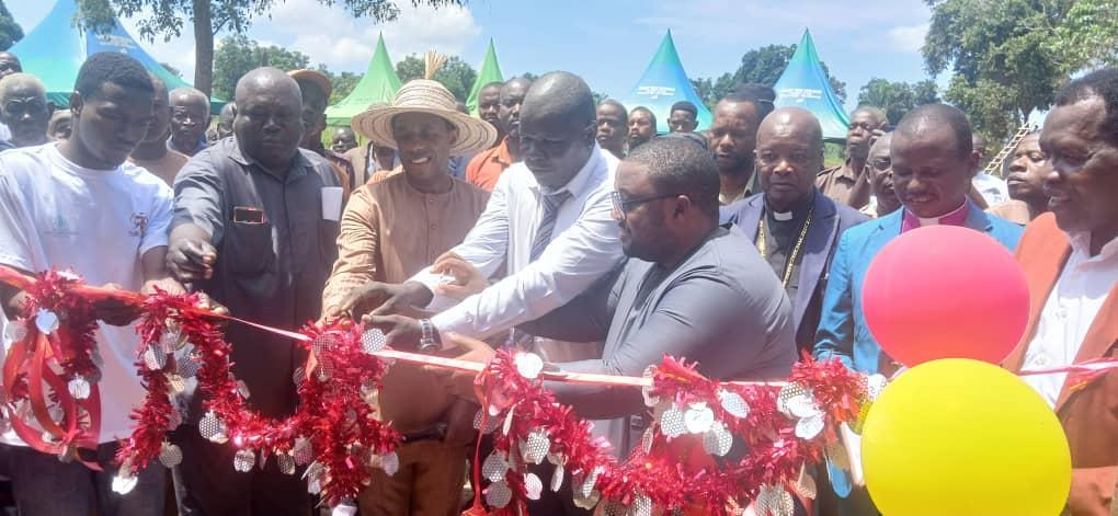 UNMISS hands over newly built peace hub to Azande kingdom UNMISS hands over newly built peace hub to Azande kingdom