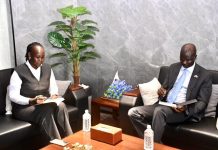 Trade Minister BoSS Governor Urge Traders to Bank Funds Trade Minister BoSS Governor Urge Traders to Bank Funds