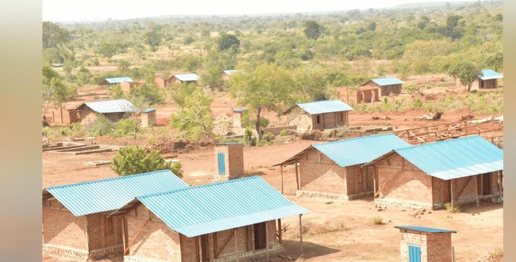 WBeG Governor Pledges Security for IDP Housing Project WBeG Governor Pledges Security for IDP Housing Project