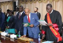 Kiir Urges Swift Action on Liquidity Crisis with New BoSS Governor Kiir Urges Swift Action on Liquidity Crisis with New BoSS Governor