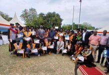 Academician Urges Shift Toward Technical Skills Academician Urges Shift Toward Technical Skills