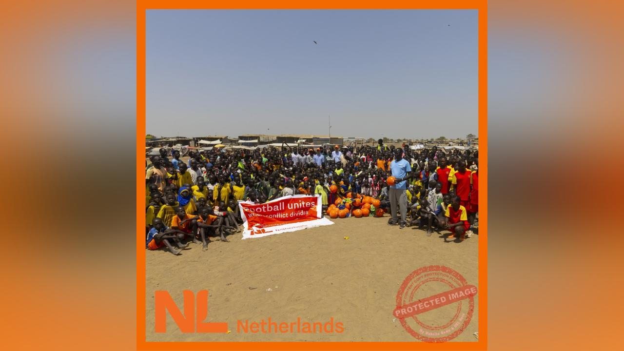 Football Unites Conflict Divides Dutch-Supported Peace Campaign Football Unites Conflict Divides Dutch-Supported Peace Campaign