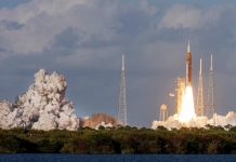 Artemis Astronauts Journeying Toward the Moon Artemis Astronauts Journeying Toward the Moon