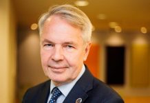 U.N. Envoy Meets Sudan Rivals Amid Deepening Crisis U.N. Envoy Meets Sudan Rivals Amid Deepening Crisis