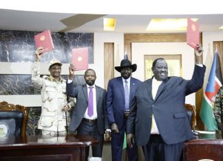 الحكومة والجبهة الثورية توقعان وثيقة الإعلان سياسي