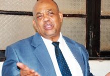 اﻟﺪﺳﺘﻮرﻳﺔ ﺗﻘﺒﻞ ﻃﻌﻦ اﻟﻤﺤﺎﻣﻲ ﻛﻤﺎل ﻋﻤﺮ ﺿﺪ ﺗﻤﺪﻳﺪ ﺣﺎﻟﺔ اﻟﻄﻮارئ ﺑﺎﻟﺒﻼد