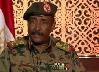 البرهان يعتمد حركة تغييرات واسعة بالجيش رئيس مجلس السيادة الانتقالي في السودان، عبد الفتاح البرهان