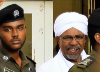 مطالبة بالتحقيق في خروج الرئيس المخلوع من سجن كوبر