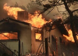 وزارة الشؤون الدينية توضح ملابسات إحراق كنيسة في ولاية النيل الأزرق إحراق كنيسة في ولاية النيل