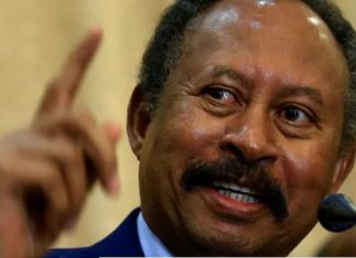 السيادي يرفض تمديد الطوارئ وحمدوك يتمسك رئيس الوزراء، عبد الله حمدوك