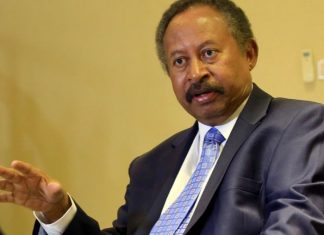 تغيير وزاري يطيح بوزراء المالية والخارجية والطاقة رئيس الوزراء السوداني عبد الله حمدوك