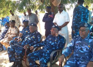 قرار بترفيع نقطة شرطة معسكر أبو شوك الى قسم كامل قرار بترفيع نقطة شرطة معسكر أبو شوك الى قسم كامل