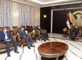 البرهان يلتقي وفداً إريترياً ويبحث العلاقات الثنائية وقضايا المنطقة البرهان يلتقي وفداً إريترياً ويبحث العلاقات الثنائية وقضايا المنطقة