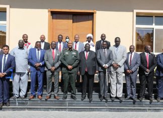 البرهان يلتقي قادة أطراف عملية السلام في السودان البرهان يلتقي قادة أطراف عملية السلام في السودان