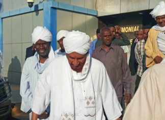 حزب الامة القومي يكشف موقفه من المشاركة في الفترة الانتقالية حزب الامة القومي يكشف موقفه من المشاركة في الفترة الانتقالية