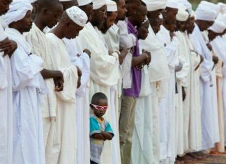 الطوارئ الصحية تقرر عددا من الإجراءات لمواجهة كورونا منها للصلاة والسفر والدراسة الطوارئ الصحية تقرر عددا من الإجراءات لمواجهة كورونا منها للصلاة والسفر والدراسة