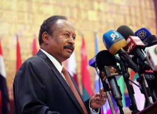 حمدوك أحد الشخصيات الـ (50) الأكثر تاثيراً بالعالم في 2020 حمدوك أحد الشخصيات الـ (50) الأكثر تاثيراً بالعالم في 2020