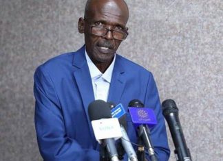 والي النيل الازرق يوجه بمعالجة كافة التعديات بأسواق الدمازين والي النيل الازرق يوجه بمعالجة كافة التعديات بأسواق الدمازين