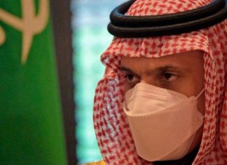 وزير الخارجية السعودي في السودان لأول مرة منذ عزل البشير وزير الخارجية السعودي في السودان لأول مرة منذ عزل البشير