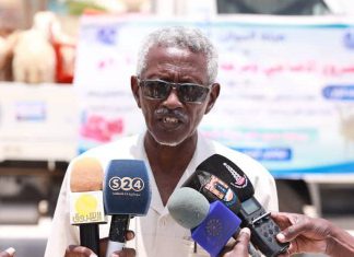 والي البحر الاحمر يقف على الاوضاع بمحلية سنكات والي البحر الاحمر يقف على الاوضاع بمحلية سنكات