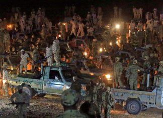 تعزيزات عسكرية إلى الشريط الحدودي لاستعادة أراض مغتصبة من إثيوبيا تعزيزات عسكرية إلى الشريط الحدودي لاستعادة أراض مغتصبة من إثيوبيا