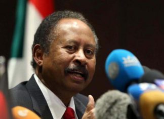 حمدوك يستقبل نائب رئيس دولة جنوب السودان بجيبوتي حمدوك يستقبل نائب رئيس دولة جنوب السودان بجيبوتي