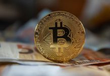 البيتكوين يتجاوز 23000 دولار أميركي للمرة الأولى البيتكوين يتجاوز 23000 دولار أميركي للمرة الأولى