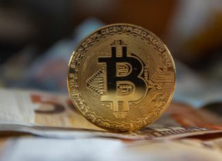 البيتكوين يتجاوز 23000 دولار أميركي للمرة الأولى البيتكوين يتجاوز 23000 دولار أميركي للمرة الأولى