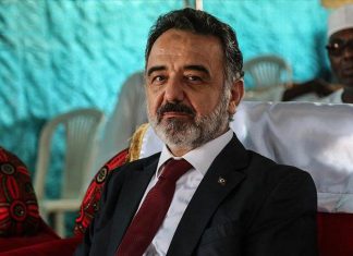 السفير التركي يزور أسرة الراحل الصادق المهدي السفير التركي يزور أسرة الراحل الصادق المهدي