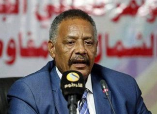 بنداك يتمسك بمنصبه ويقطع بأن تدريس اللغة النوبية ليس عنصرية بنداك يتمسك بمنصبه ويقطع بأن تدريس اللغة النوبية ليس عنصرية