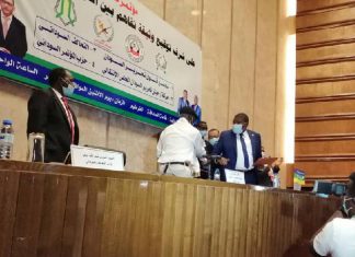 توقيع وثيقة تفاهم بين قوى سياسية لوضع برنامج وطني توقيع وثيقة تفاهم بين قوى سياسية لوضع برنامج وطني