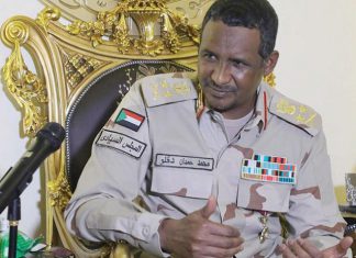 حميدتي” يتعهّد بتهيئة بيئة جيّدة للتعليم في السودان حميدتي” يتعهّد بتهيئة بيئة جيّدة للتعليم في السودان