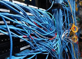 أنترنت: التشغيل “الفعلي” للكابل البحري أورفال-ألفال أنترنت: التشغيل "الفعلي" للكابل البحري أورفال-ألفال