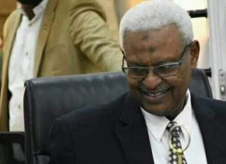 النائب العام يطالب بالتحقيق في فساد مؤسسات حكومية النائب العام يطالب بالتحقيق في فساد مؤسسات حكومية