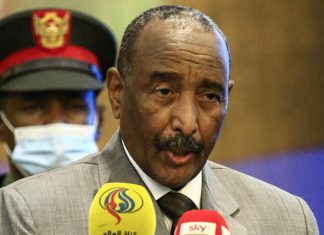 البرهان يهدد بتشكيل حكومة طوارئ قبل 72 ساعة من استقالة الحكومة... البرهان يهدد بحكومة طوارئ في السودان