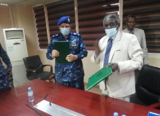 توقيع بروتكول بين المالية والداخلية لبرنامج دعم الاسر السودانية توقيع بروتكول بين المالية والداخلية لبرنامج دعم الاسر السودانية