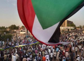 لجنة تفكيك نظام البشير: لا كبير على القانون لجنة تفكيك نظام البشير: لا كبير على القانون