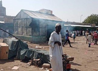 جعفر خضر: اعتصام مزارعي القضارف يقف خلفه منسوبو النظام البائد جعفر خضر: اعتصام مزارعي القضارف يقف خلفه منسوبو النظام البائد