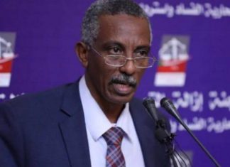 وجدي صالح يكشف ملابسات منعه من الدخول للقصر الجمهوري وجدي صالح يكشف ملابسات منعه من الدخول للقصر الجمهوري