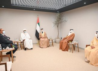 دقلو يلتقي نائب رئيس مجلس الوزراء وزير شؤون الرئاسة الاماراتى دقلو يلتقي نائب رئيس مجلس الوزراء وزير شؤون الرئاسة الاماراتى