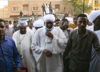 الصراع الخفي، الزعيم موسى هلال حُراً